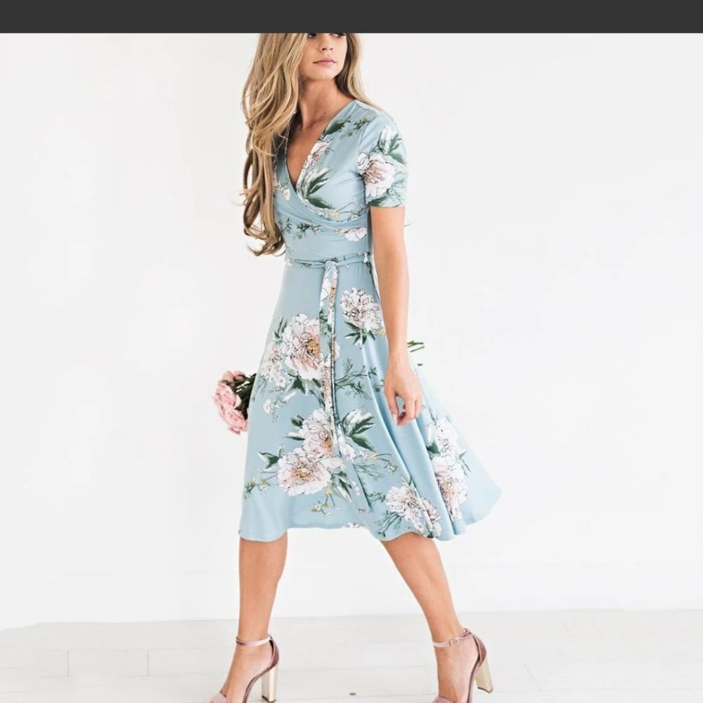 Cute summer dress!